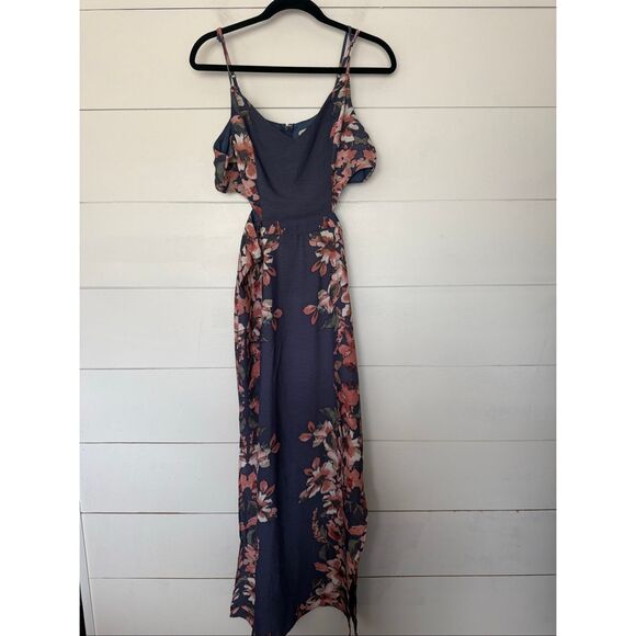 Charlotte Russe Dresses & Skirts - Charlotte Russe Women’s Large Purple Floral Cut Out Dress Maxi